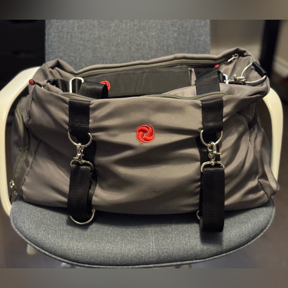Live Well 360 Luxx Duffle Bag